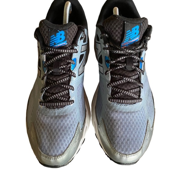 NEW BALANCE 680 MENS RUNNING M680 EUC SILVER AND BLACK - Picture 3 of 5